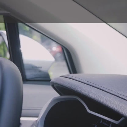 DashGrip Pro: Universal Car Mount with Secure Hold, 360° Rotation & Easy Dashboard Installation – Compatible with Smartphones up to 6.7" for GPS Navigation & Safe Driving.